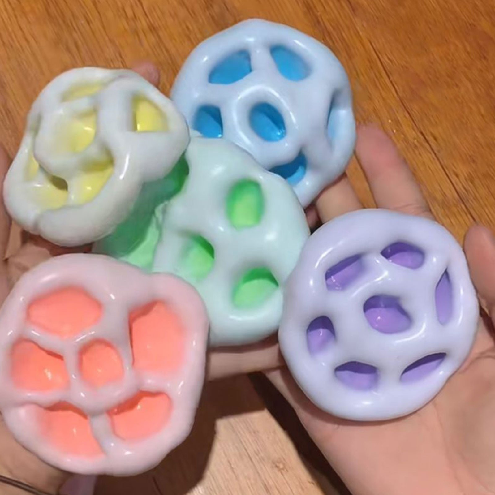 Relax Ball Squishy Table Toys  - đánh giá và giá Desk Setup Plants